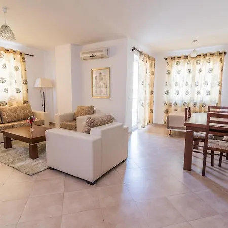 Rafaelo Semesteranläggning (resort) Shëngjin