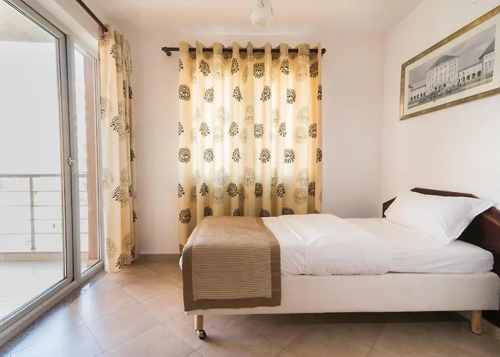 Rafaelo Shengjin (Lezhe)