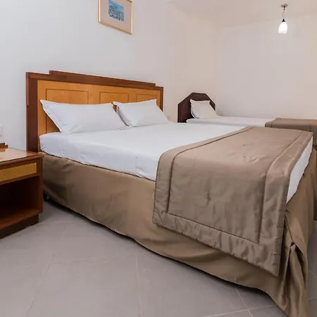 منتجع Rafaelo Shëngjin