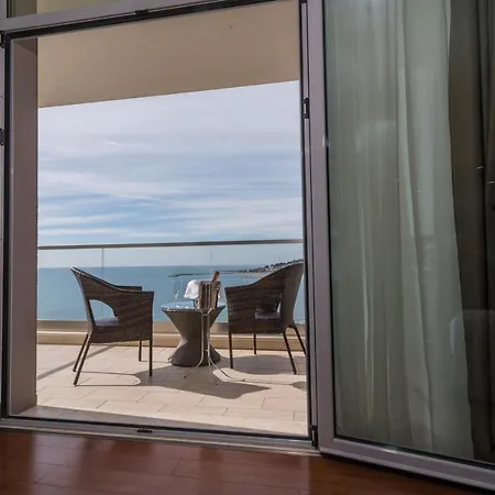 منتجع Rafaelo Shëngjin